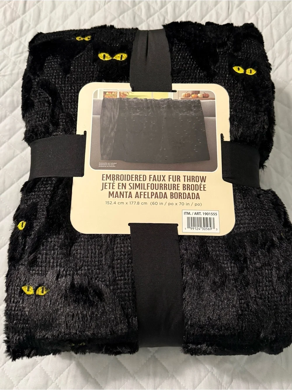 TikTok Famous Black Faux Fur Cat Throw with Yellow Embroidered Eye HARD TO FIND